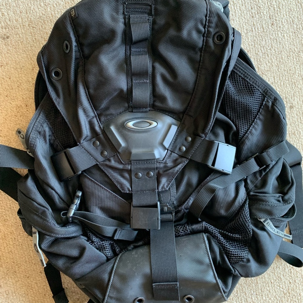 2009 Oakley backpack